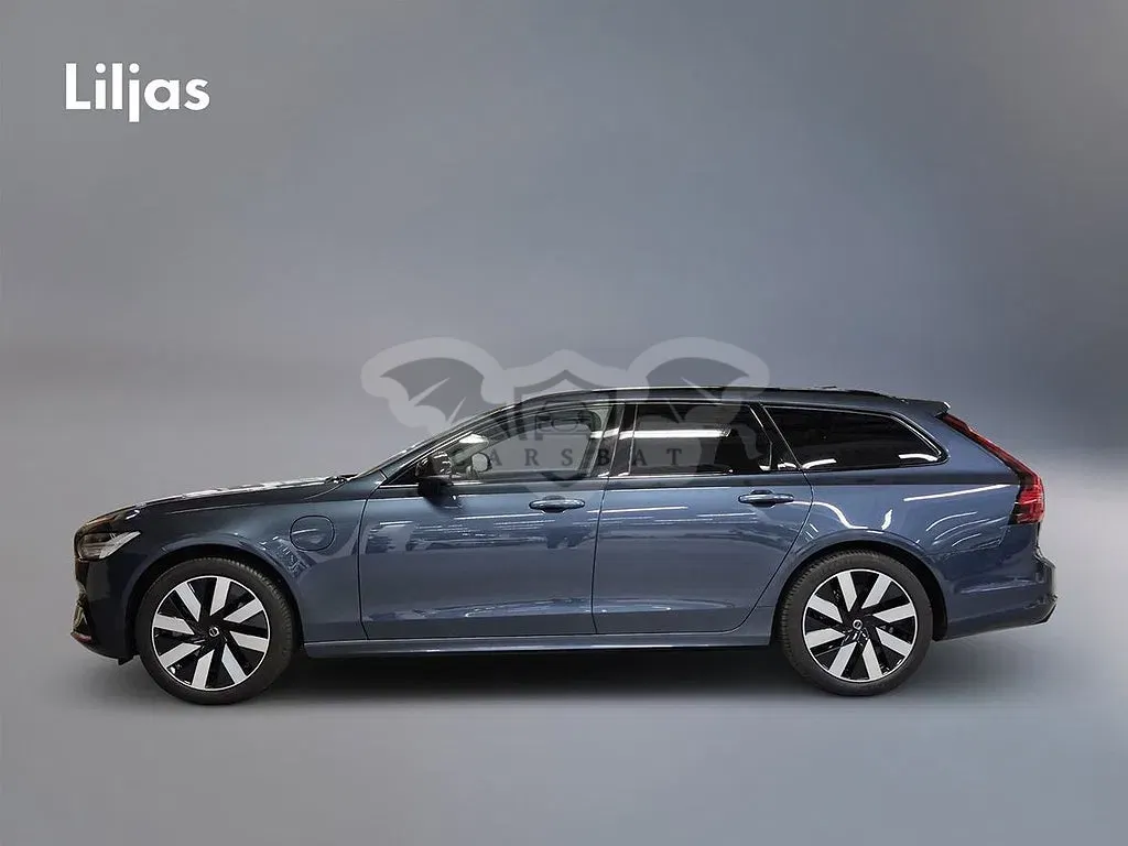Volvo V90 2026