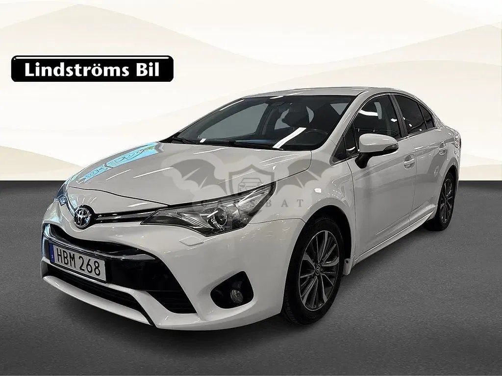 Toyota Avensis 2015