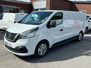 Nissan NV300 2017