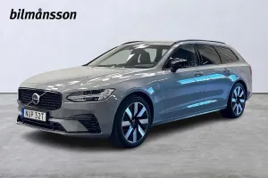 Volvo V90 2025