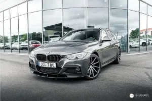 BMW 3 Series 330 2015