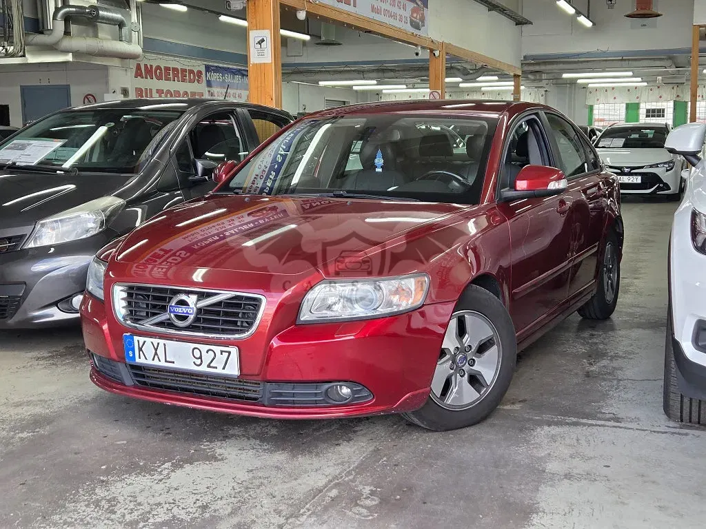 Volvo S40 2011