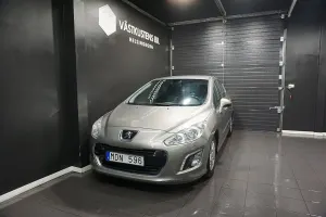 Peugeot 308 2011