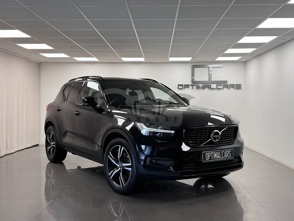 Volvo XC40 2021