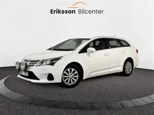 Toyota Avensis 2012
