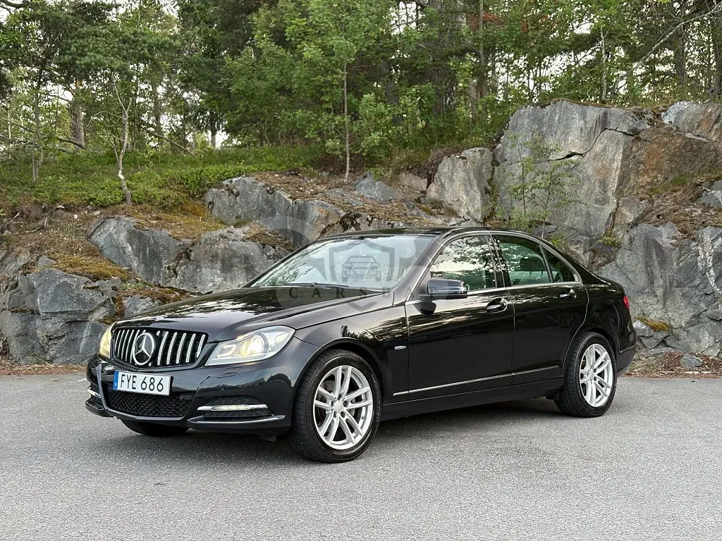 Mercedes-Benz C 2012