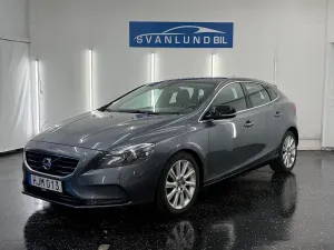 Volvo V40 2014