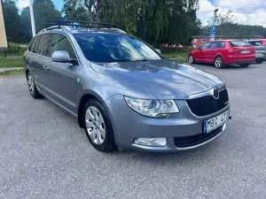 Skoda Superb 2012