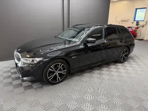 BMW 3 Series 330e 2022