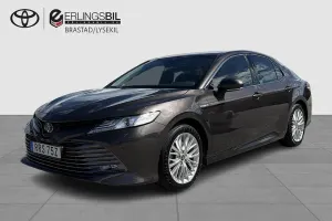 Toyota Camry 2019
