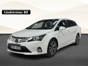 Toyota Avensis 2013