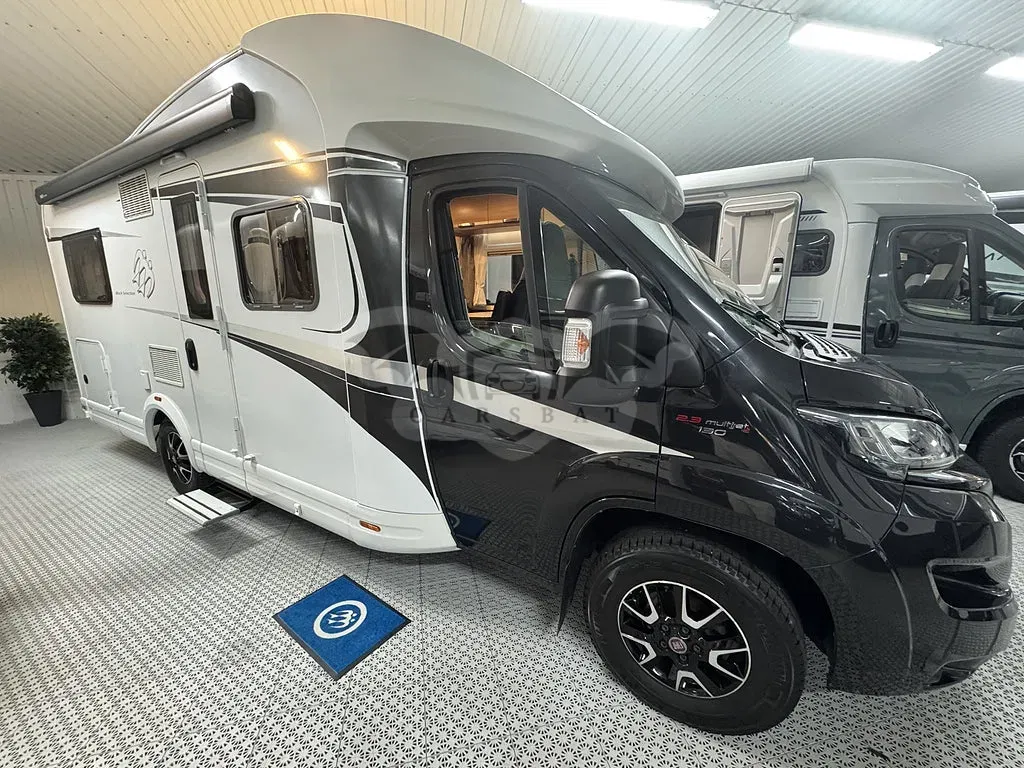 Knaus sky wave 650 mf black selection 2017