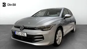 Volkswagen Golf 2025