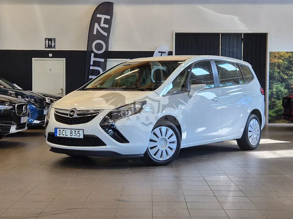 Opel Zafira 2015