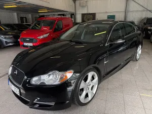 Jaguar XF 2011