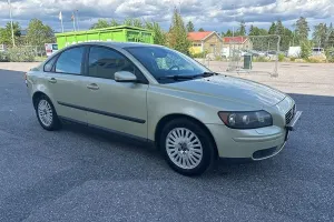 Volvo S40 2004