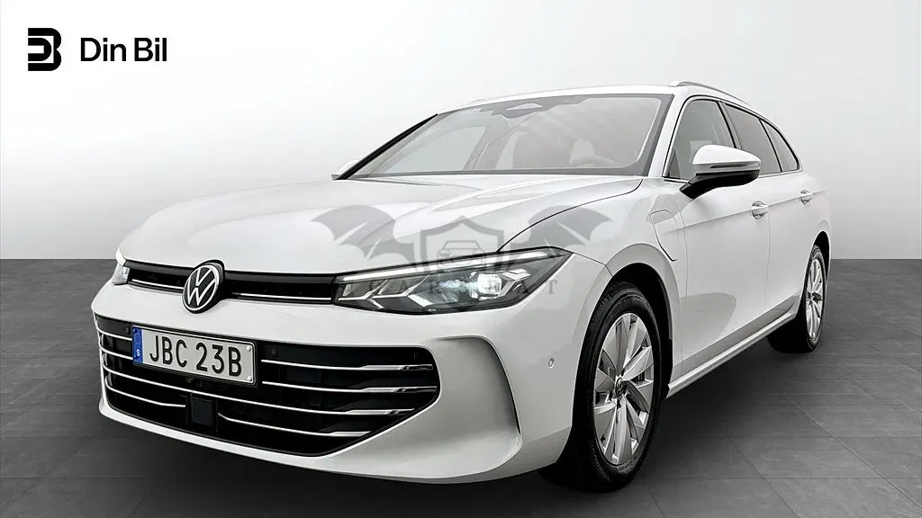 Volkswagen Passat 2025