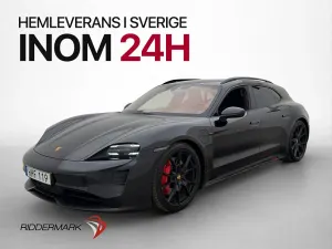 Porsche Taycan 2023