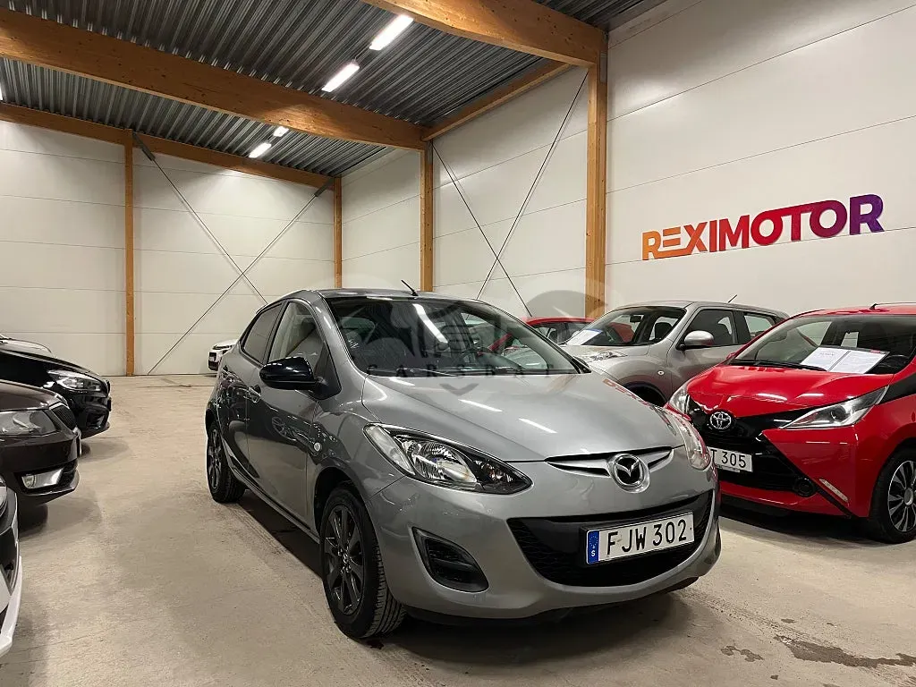 Mazda 2 2014