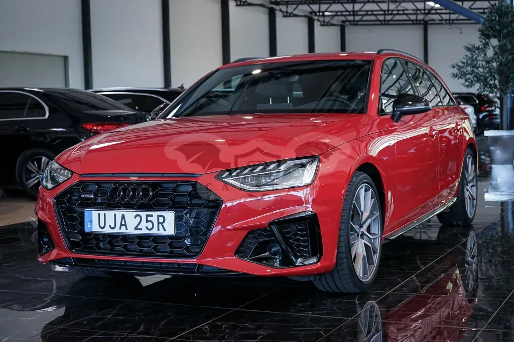 Audi A4 2023