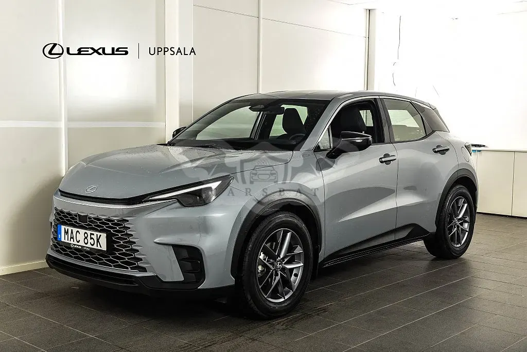 Lexus LBX 2024