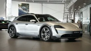 Porsche Taycan 2022