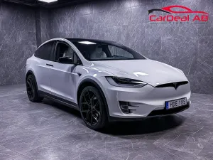 Tesla Model X 2020