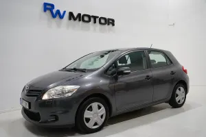 Toyota Auris 2010