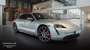 Porsche Taycan 2022