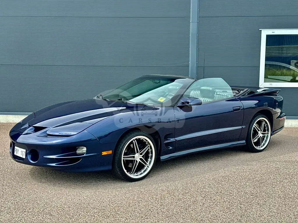 Pontiac Firebird 2000
