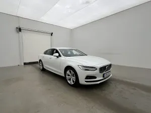 Volvo S90 2022