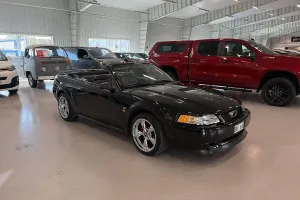Ford Mustang 2000
