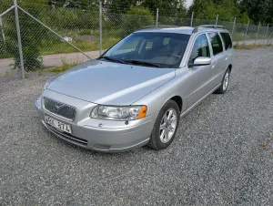 Volvo V70 2004
