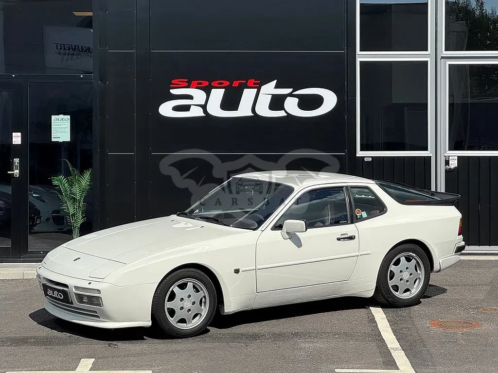 Porsche 944 1989