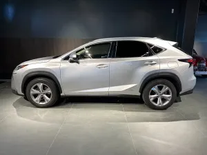 Lexus NX 2015