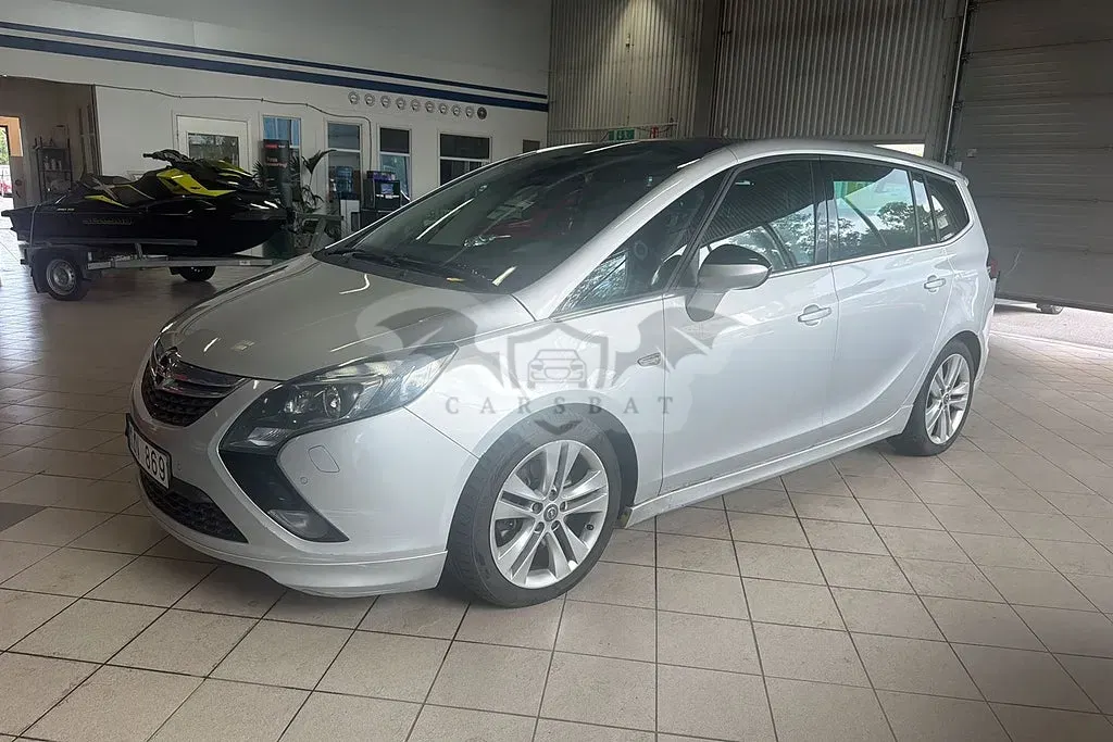 Opel Zafira 2012