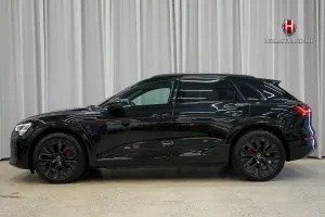 Audi Q8 2023