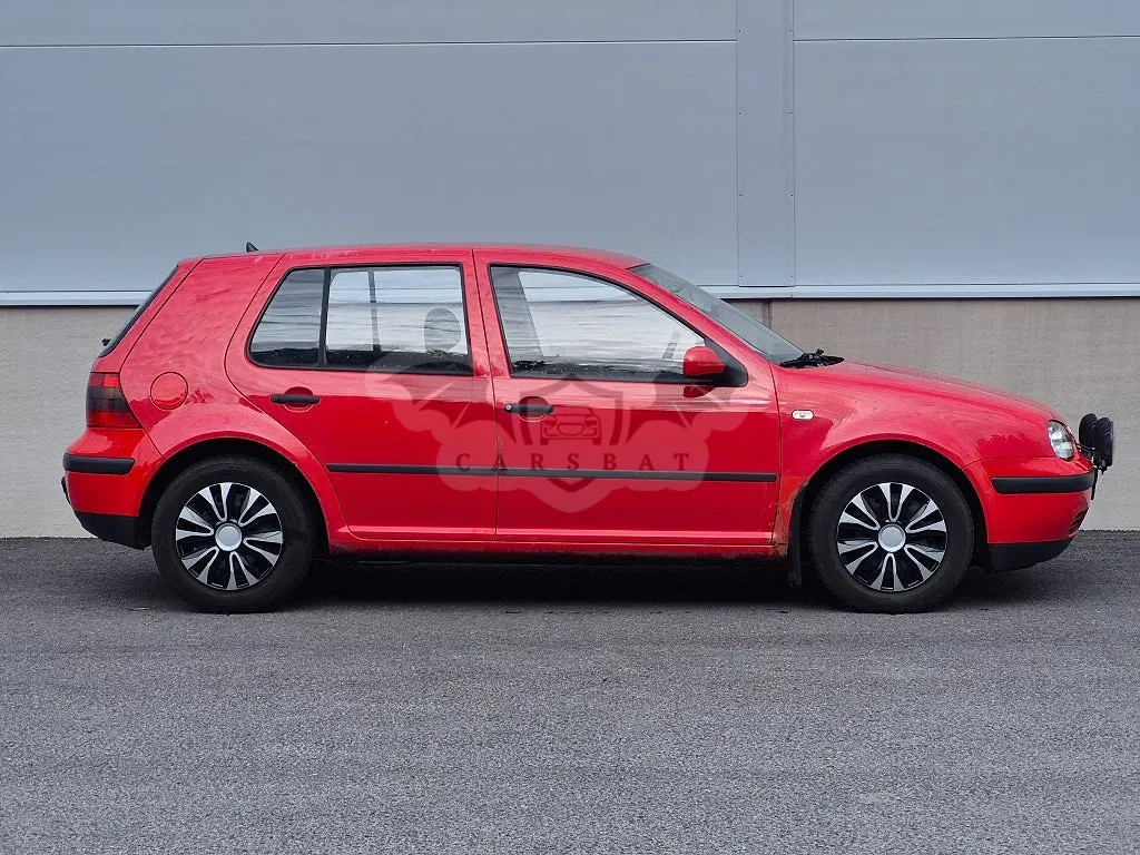 Volkswagen Golf 2000