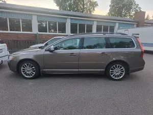 Volvo V70 2010