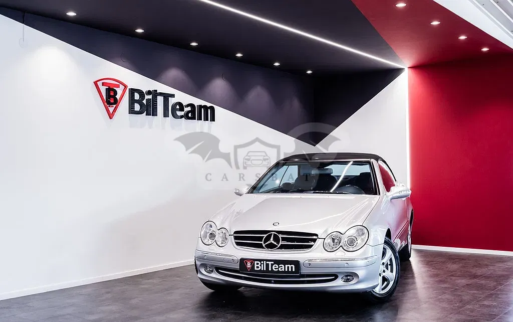Mercedes-Benz CLK 2004