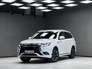 Mitsubishi Outlander 2018