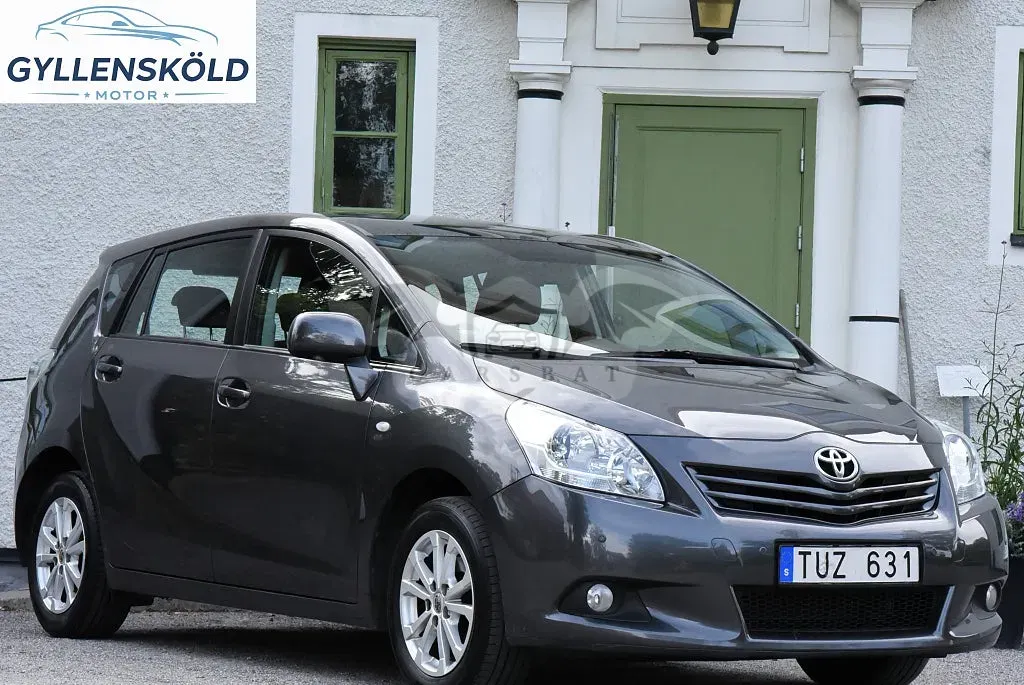 Toyota Verso 2010