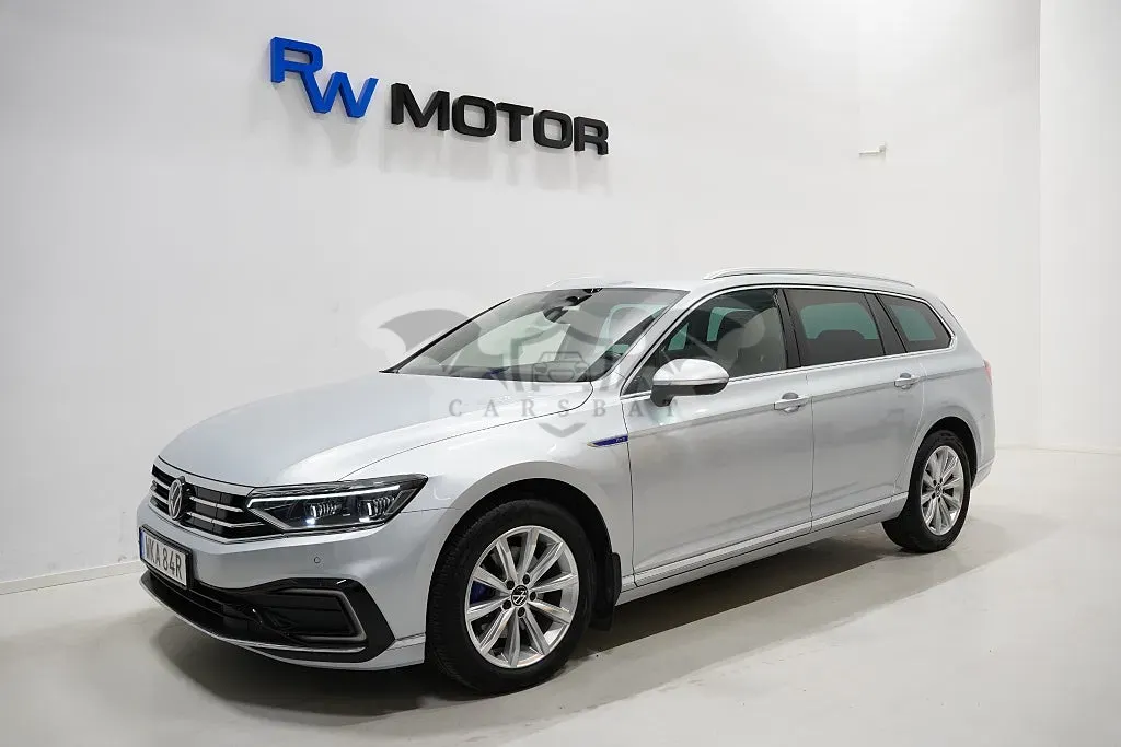Volkswagen Passat 2023
