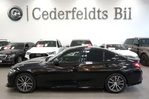 BMW 3 Series 330e 2020