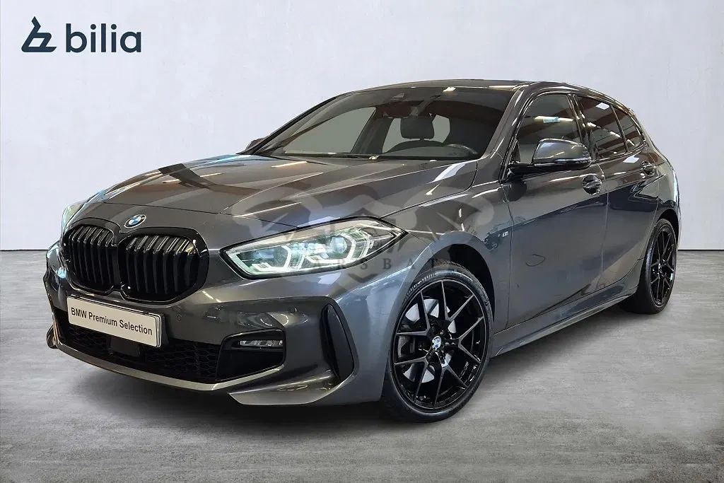 BMW 1 Series 2021