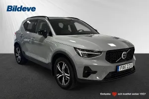 Volvo XC40 2025
