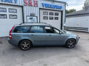 Volvo V50 2004