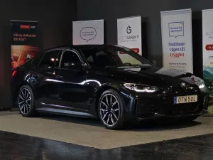 BMW i4 2023