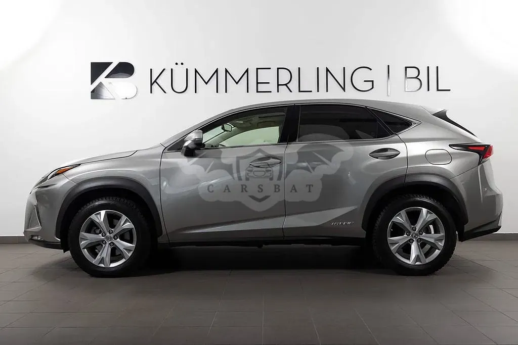 Lexus NX 2021