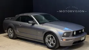 Ford Mustang 2006